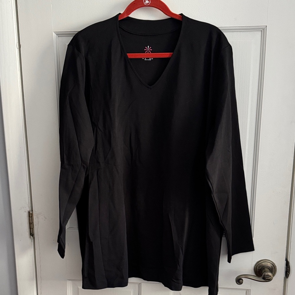 Fabulous Isaac Mizrahi V-neck Pima Cotton Tunic, size 3X